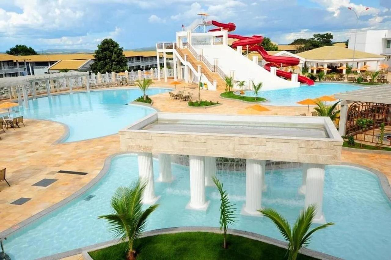 Apartamento com Parque Aquático Sensacional Caldas Novas Exterior foto