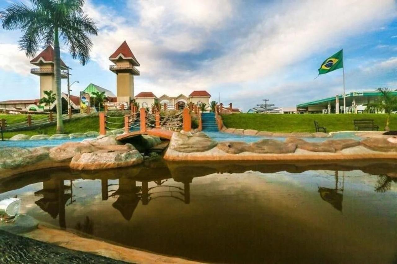Apartamento com Parque Aquático Sensacional Caldas Novas Exterior foto