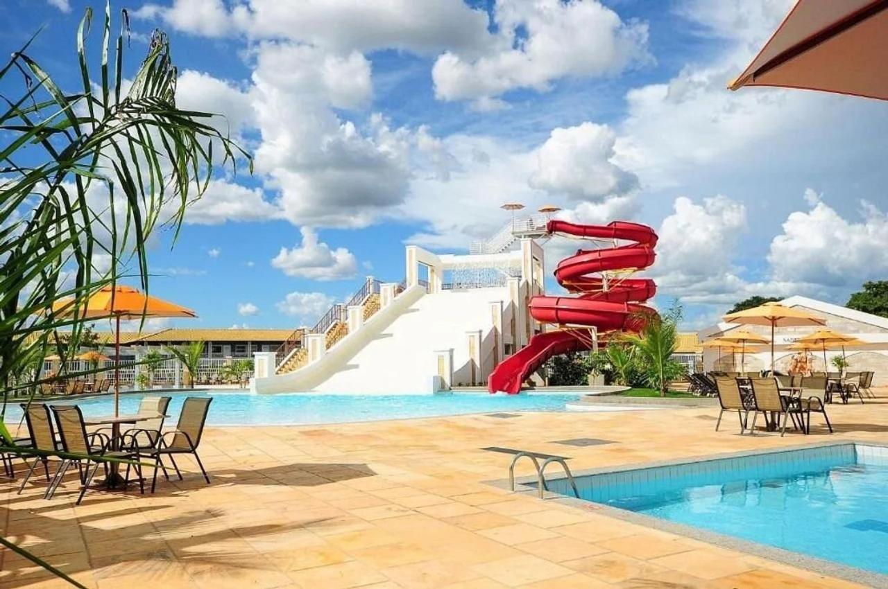 Apartamento com Parque Aquático Sensacional Caldas Novas Exterior foto